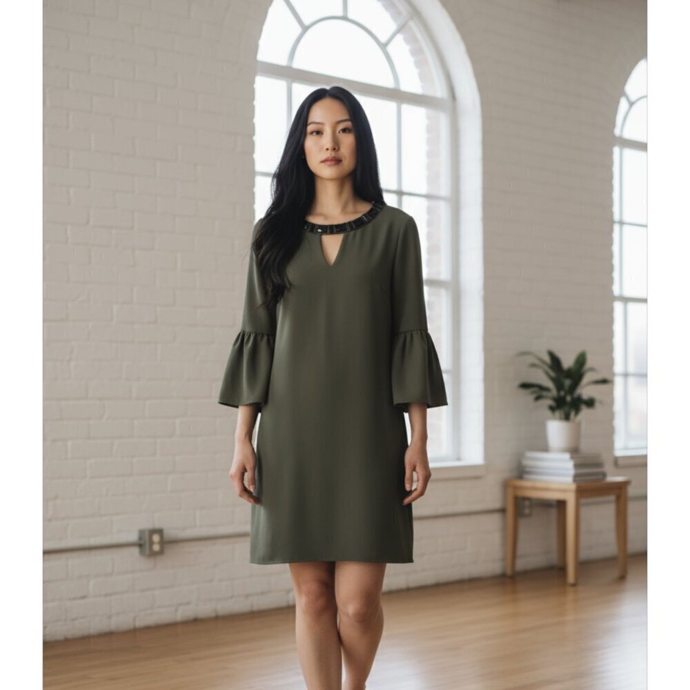 CYNTHIA STEFFE Green Jeweled Neck Bell Sleeve Dress Size 6